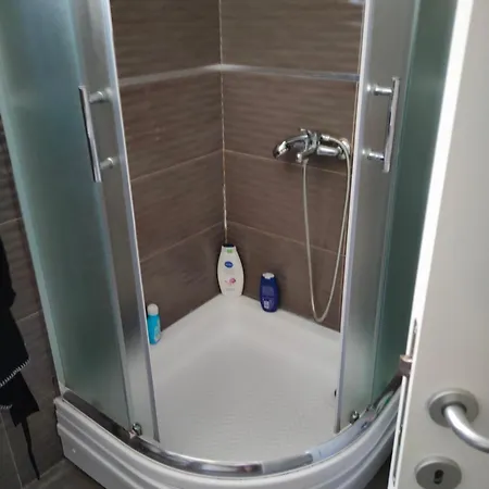 Kutak Na Lekinom Brdu Appartamento Belgrado